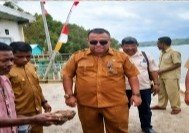 Kadis DikBud Aru Turun Langsung Cek Kondisi Sekolah